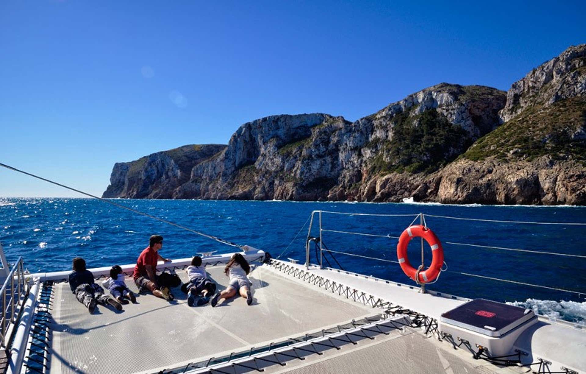 Boat Tours Cova Tallada