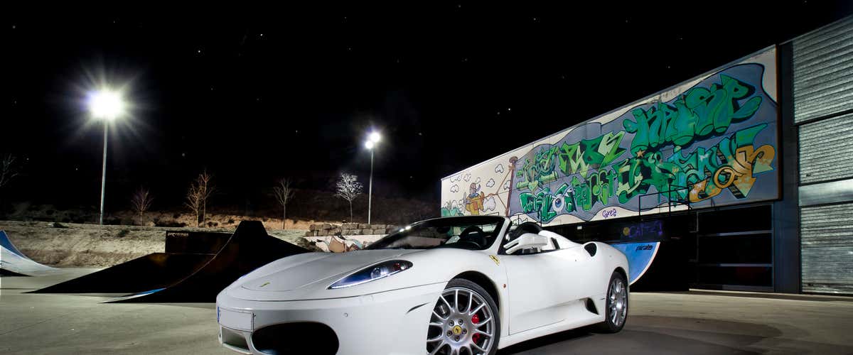 Conducción deportiva en Ferrari por carretera en la provincia de Córdoba