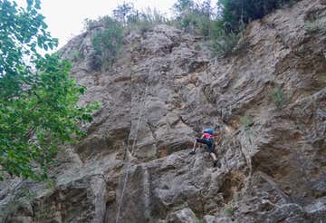 Rock climbing baptism in the canyon of the Turia in Chulilla