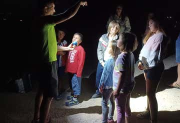 Ruta de senderismo astronómico en Chulilla en la provincia de Valencia