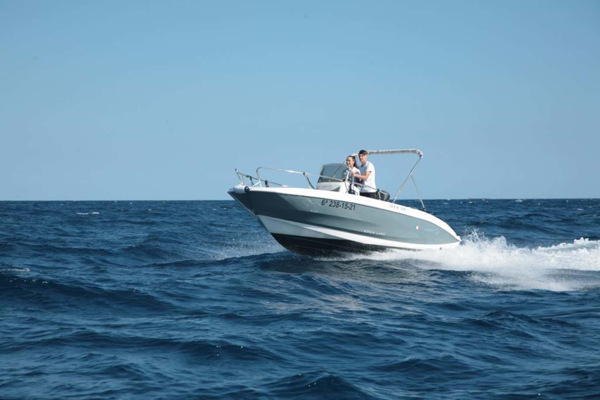 Paseos en barco Blanes