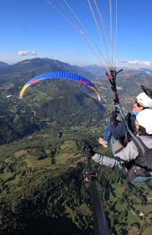 Parapente en Pirineos