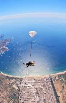 Paracaidismo en Empuriabrava