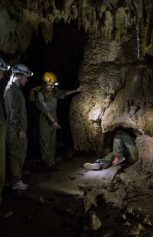 Caving in Cueva del Pando